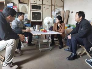 中国文字博物馆领导带队到扶贫村走访慰问