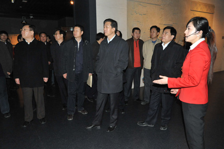 1月28日 下午,国家税务总局局长肖捷,河南省国税局局长范立新,河南省