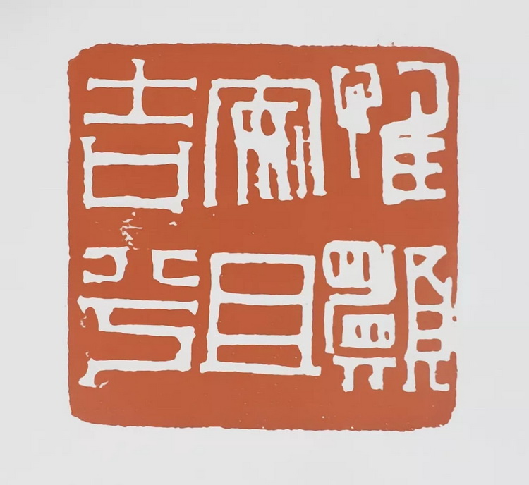李亚男.webp_调整大小